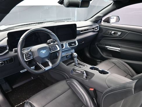 Used 2024 Ford Mustang GT Premium w/ GT Performance Package RWD image 21