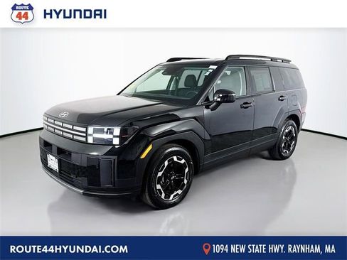 Used 2025 Hyundai Santa Fe SEL image 1