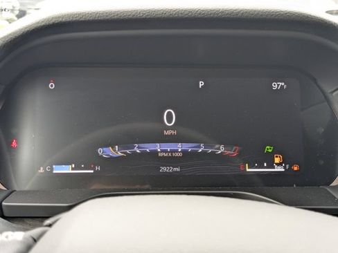 Used 2025 Jeep Grand Cherokee Limited RWD image 37
