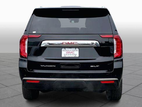 Used 2023 GMC Yukon SLT w/ SLT Premium Package image 4
