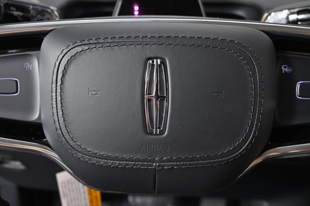 New 2027 Lincoln Navigator Reserve AWD/4WD image 35