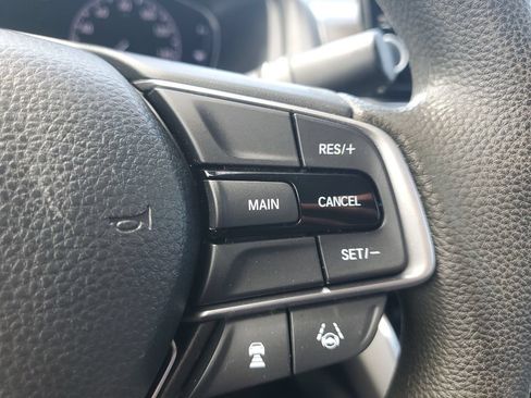 Used 2020 Honda Accord EX image 30