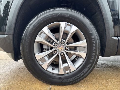 Used 2026 Chevrolet Equinox LT w/ Convenience Package II FWD image 10