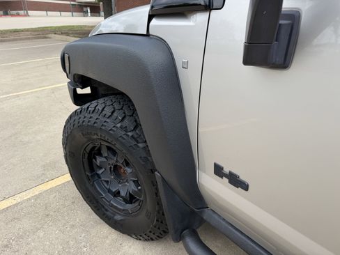 Used 2007 HUMMER H3 AWD/4WD image 36