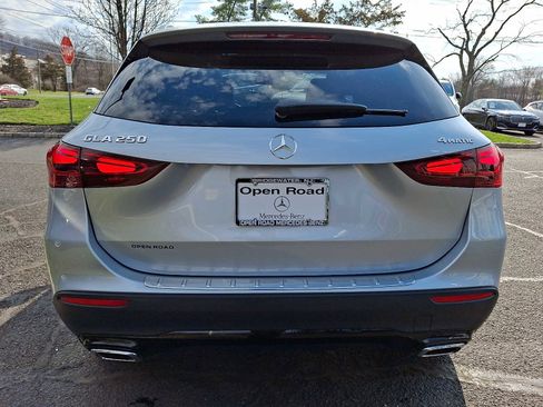 Used 2026 Mercedes-Benz GLA 250 4MATIC image 5