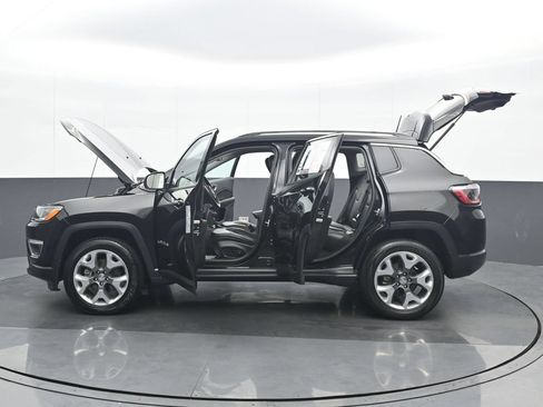 Used 2021 Jeep Compass Limited AWD/4WD image 38
