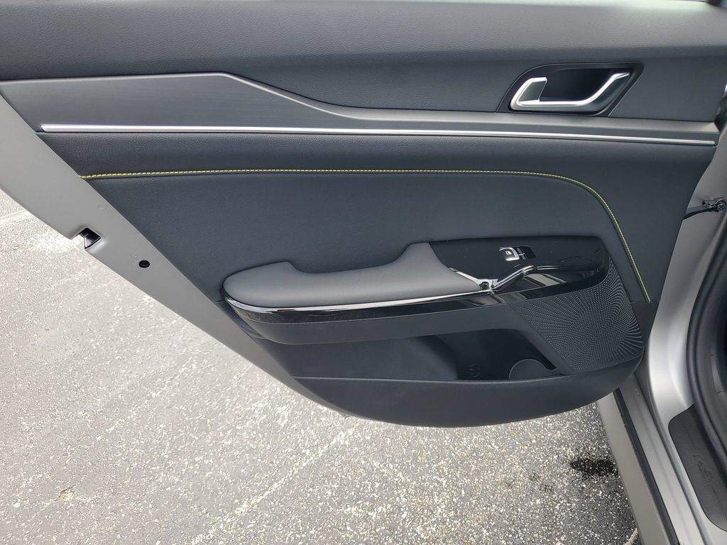 New 2026 Kia K5 GT w/ GT1 Package FWD image 23