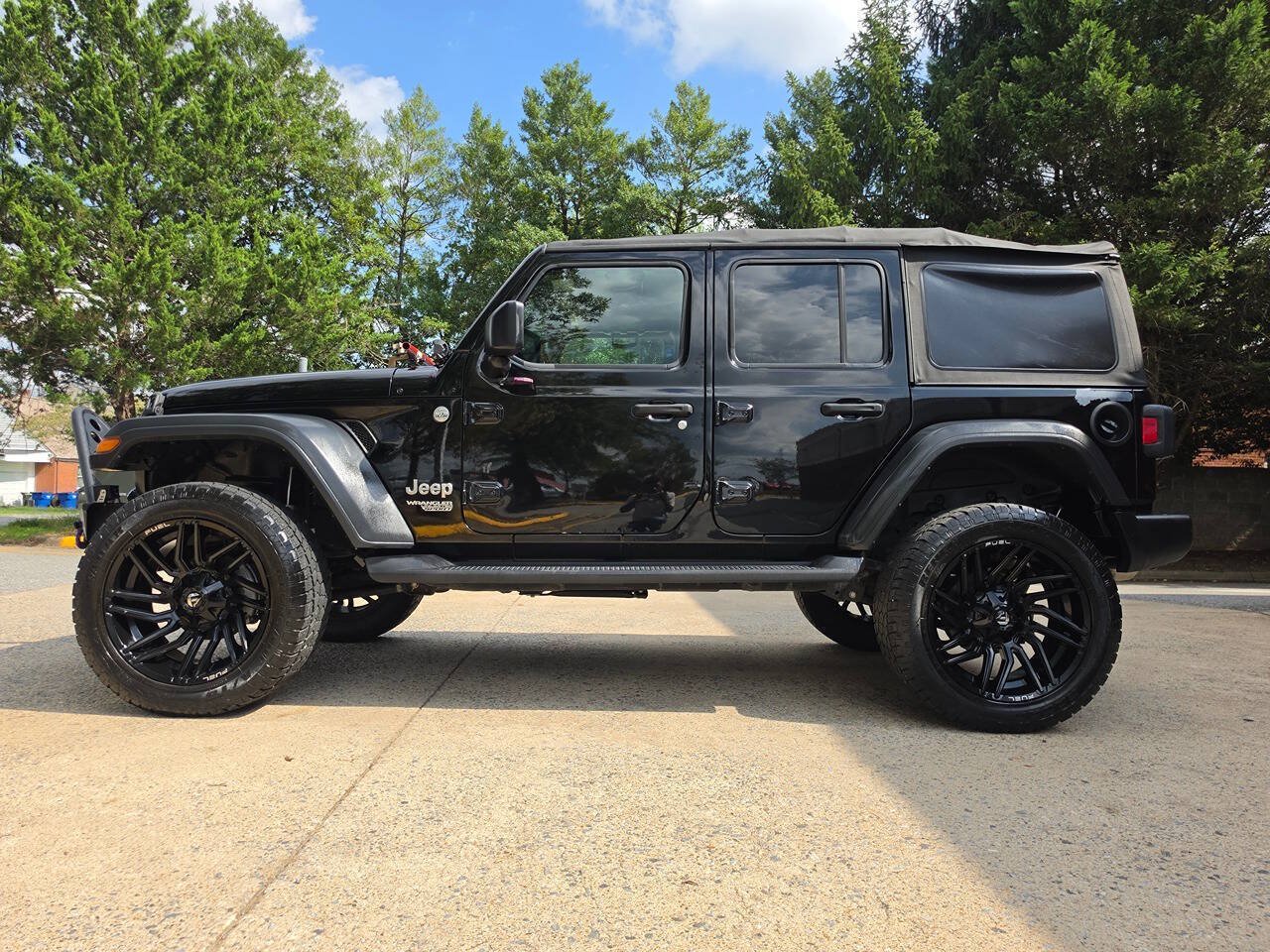 Used 2018 Jeep Wrangler Unlimited Sport AWD/4WD image 5