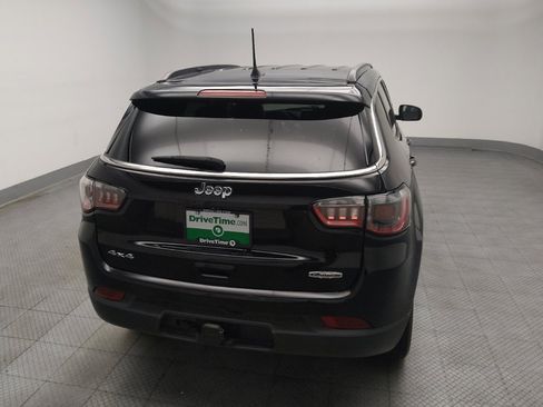 Used 2023 Jeep Compass Latitude AWD/4WD image 7
