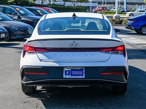 Certified 2025 Hyundai Elantra Sport image 7