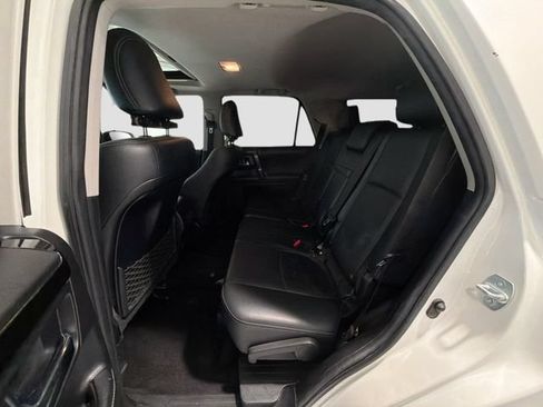 Used 2019 Toyota 4Runner Limited AWD/4WD image 22
