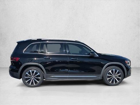 Certified 2022 Mercedes-Benz GLB 250 image 4