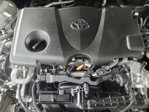 Used 2022 Toyota Camry SE FWD image 30