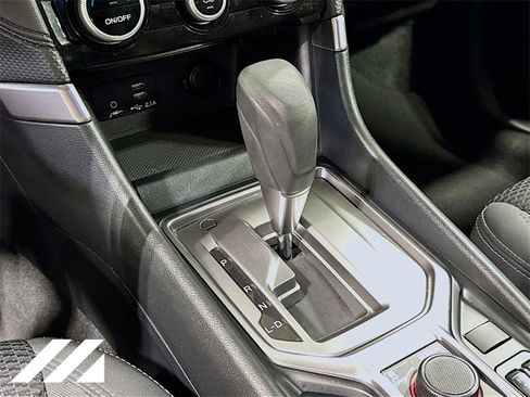 Certified 2022 Subaru Forester Premium image 18