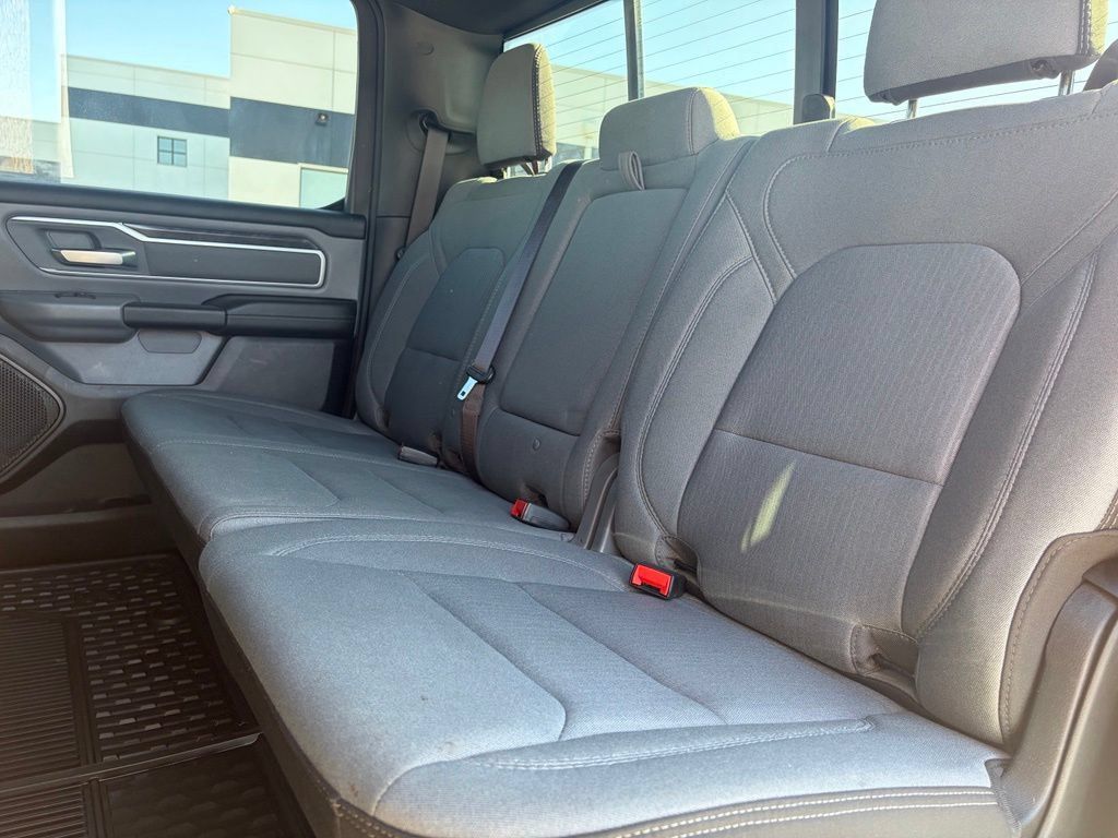 Used 2022 RAM 1500 Big Horn AWD/4WD image 29