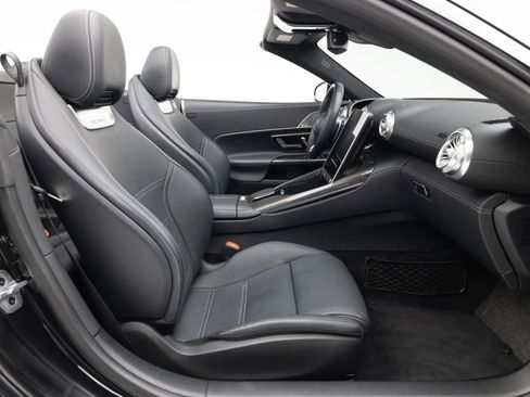 Used 2022 Mercedes-Benz SL 63 AMG 4MATIC w/ AMG Aerodynamic Package image 14