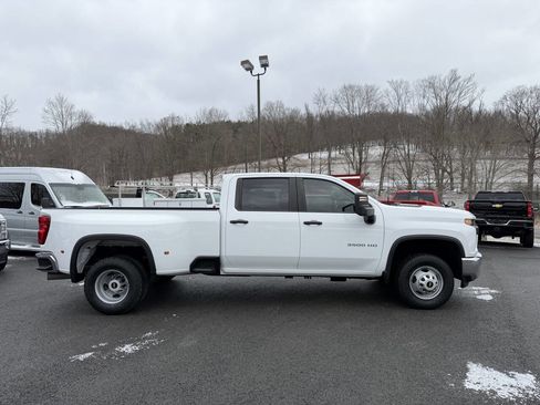 Used 2021 Chevrolet Silverado 3500 W/T w/ Gooseneck/5TH Wheel Package image 2