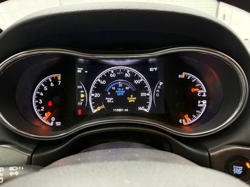Used 2018 Jeep Grand Cherokee Laredo RWD image 8