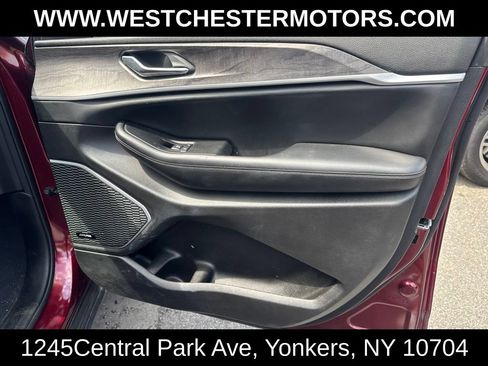 Used 2023 Jeep Grand Cherokee 4WD 4xe image 13