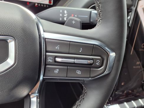 New 2026 GMC Yukon Elevation w/ Elevation Premium Package image 9