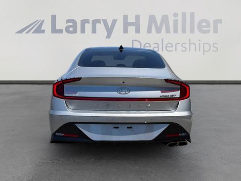 Used 2020 Hyundai Sonata Limited FWD image 4