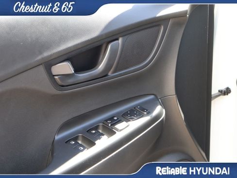 Used 2022 Hyundai Kona SEL w/ Cargo Package FWD image 22