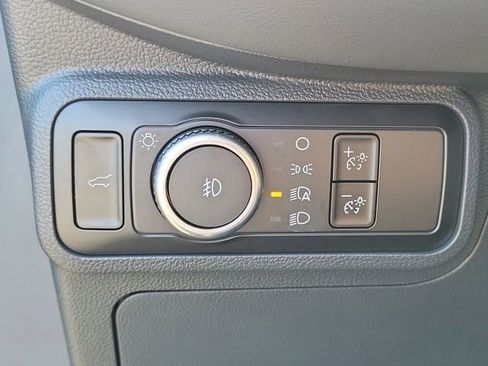 Used 2026 Ford Explorer Active w/ Active Comfort Package RWD image 13