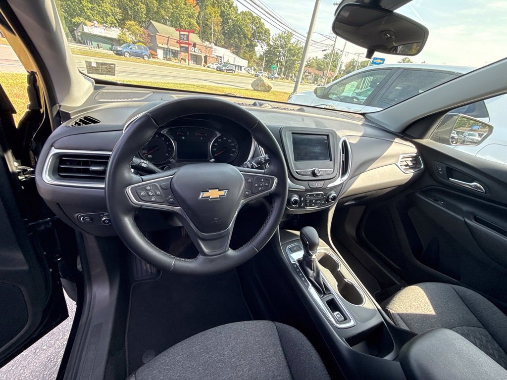 Used 2023 Chevrolet Equinox LT AWD/4WD image 18