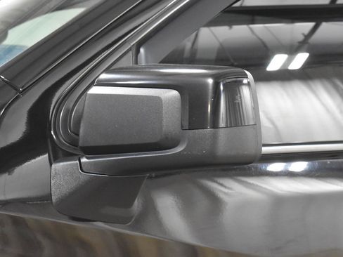 Used 2022 Chevrolet Silverado 1500 LT Trail Boss w/ Bed Protection Package AWD/4WD image 31