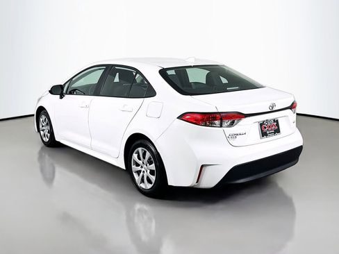 Used 2024 Toyota Corolla LE image 7