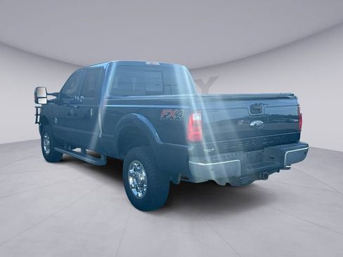 Used 2016 Ford F350 Lariat w/ Chrome Package AWD/4WD image 2