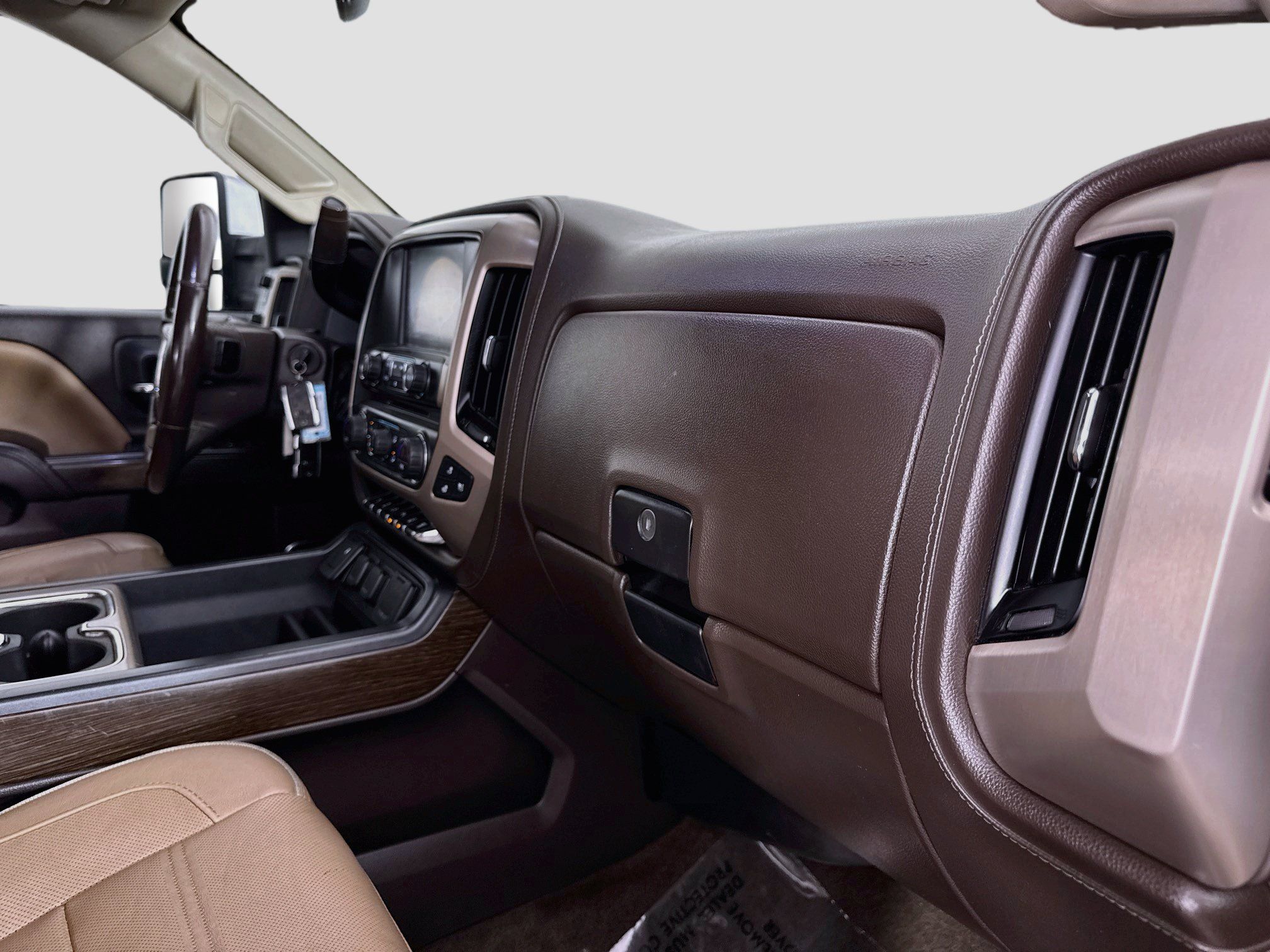 Used 2018 GMC Sierra 2500 Denali w/ Duramax Plus Package AWD/4WD image 30