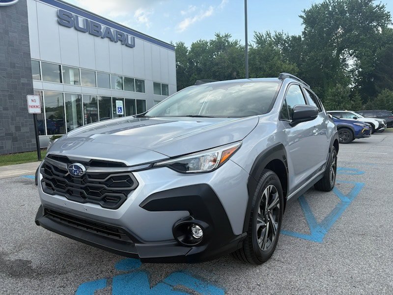 Used 2024 Subaru Crosstrek 2.0i Premium AWD/4WD image 1