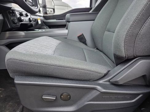 New 2026 Ford F250 XLT w/ XLT Premium Package image 12
