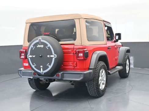 Used 2019 Jeep Wrangler Sport AWD/4WD image 5