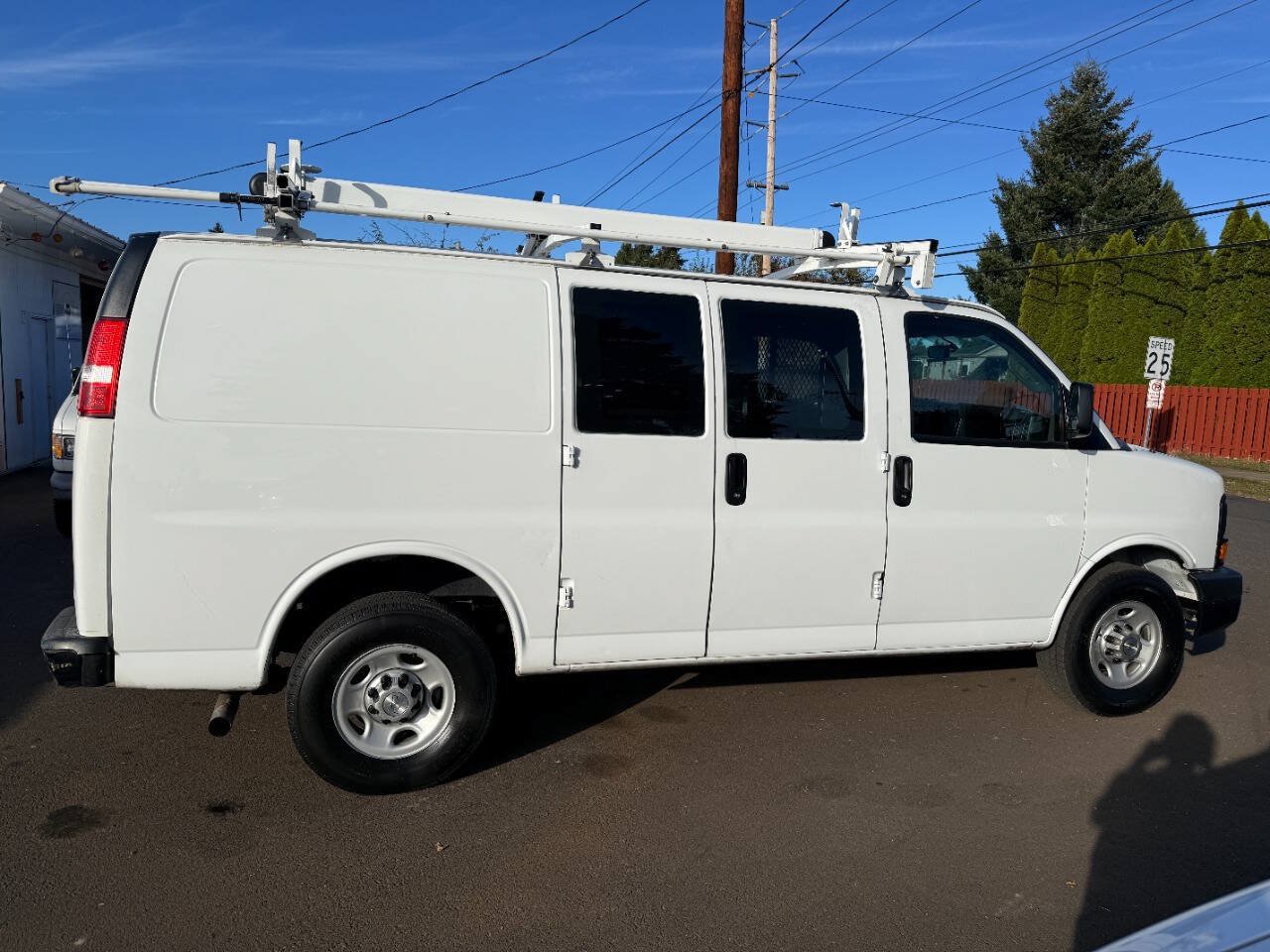 Used 2016 Chevrolet Express 2500 w/ Cold Climate Package RWD image 4