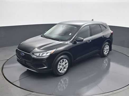 Used 2026 Ford Escape Active AWD/4WD image 13