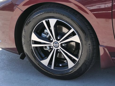 Used 2022 Nissan Sentra SV w/ All-Weather Package FWD image 10