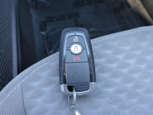 Used 2020 Ford Escape SE FWD image 28
