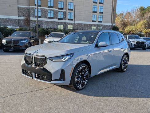 New 2026 BMW X3 xDrive30 w/ Premium Package image 7