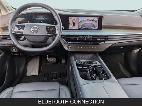 New 2025 Nissan Murano Platinum image 14