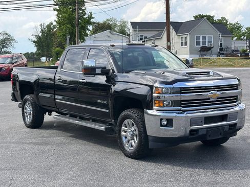 Used 2019 Chevrolet Silverado 3500 LTZ w/ Duramax Plus Package AWD/4WD image 3