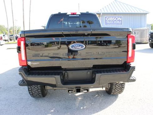 Used 2024 Ford F250 Lariat w/ Lariat Ultimate Package AWD/4WD image 9
