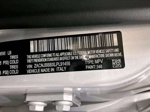 Used 2020 Jeep Renegade Latitude w/ Cold Weather Group image 35