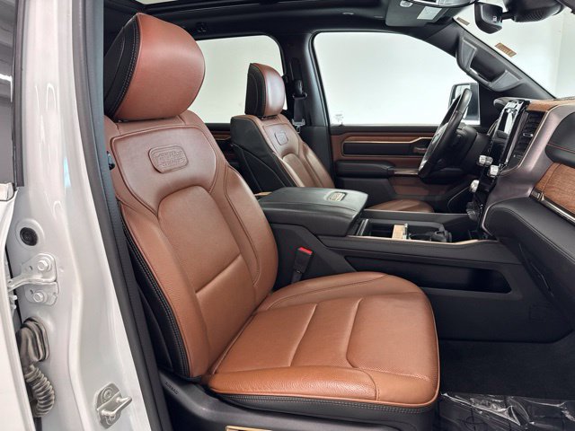 Used 2023 RAM 1500 Limited w/ Body-Colour Bumper Group AWD/4WD image 29