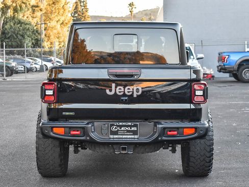 Used 2021 Jeep Gladiator Rubicon image 5