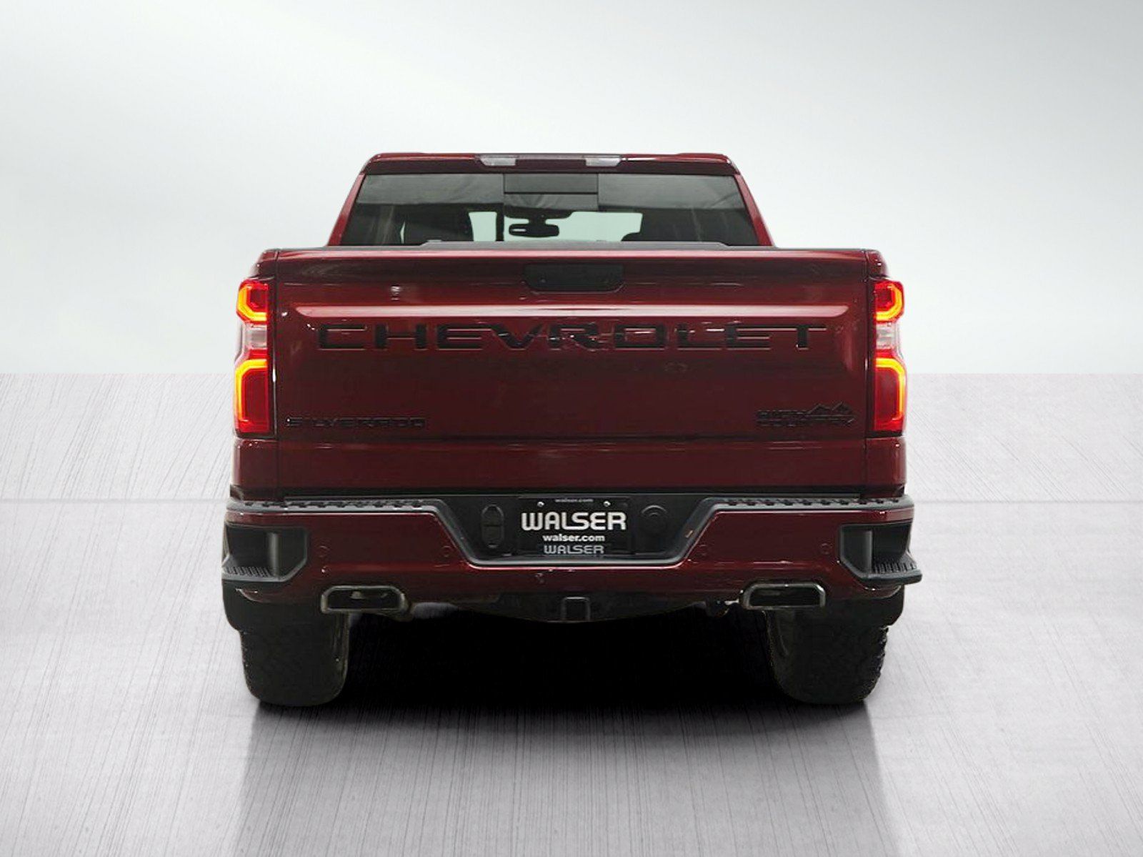 Used 2019 Chevrolet Silverado 1500 High Country w/ Z71 Off-Road Package AWD/4WD image 5