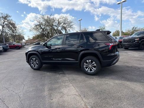 New 2026 Chevrolet Equinox LT w/ Safety and Technology Package FWD image 6