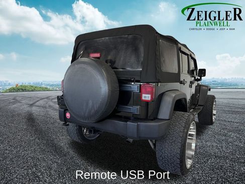 Used 2013 Jeep Wrangler Unlimited Sport AWD/4WD image 5