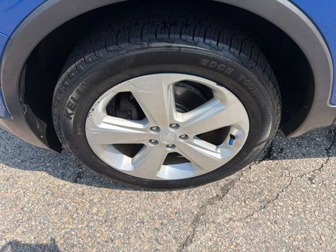 Certified 2015 Buick Encore FWD image 11